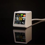 GeekMagic Ultra Smart Zegar WiFi Stacja Pogody GIF Biurko