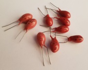 Kondensator tantalowy 220uF, 10V