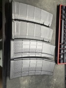 4 magazynki ar15 asg