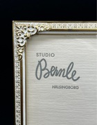 Unikatowa ramka vintage ze sferycznym wypukłym szkłem, retro photo frame