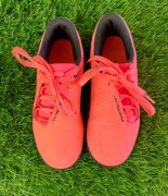 Buty piłkarskie Nike Phantom rozmiar 33, stan bardzo dobry