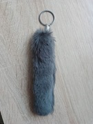 Brelok pompon futerko długi ogon 