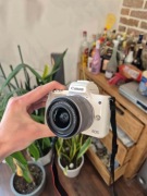 Canon EOS M50 biały + 15-45 mm | stan idealny / jak nowy | komplet