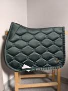 Czaprak skokowy Ps of Sweden ruffle midnight green Full Vs