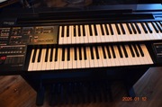 Organy Yamaha Electone HE8