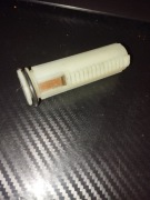 Wzmocniony tłok z jednym stalowym zębem i głowicą 