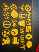 Znaczki Breloczki samochodowe