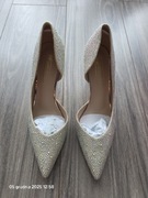 Szampańskie Szpilki z Cyrkoniami Holei