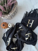 Szal czarny H cieplutki duzy 175*75