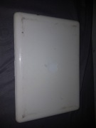 Na sprzedaż laptop Apple MacBook 13" (biały, unibody).