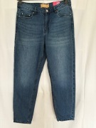 Nowe jeansy damskie roz 38/40 marki Janina