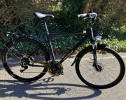 Rower OXFELD TR-7 Shimano Hamulce tarczowe Amortyzator Lampki Crossowy