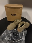 Classic mini jak Ugg khaki