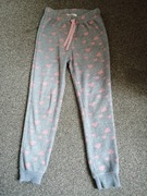 Spodnie polarowe cienkie 116 szare w serduszka 