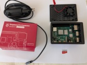Zestaw z Raspberry Pi 4B WiFi 4GB RAM + 64GB microSD