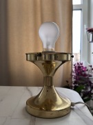 Złota lampa stołowa retro vintage, lata 70/80, Wiedeń, Austria
