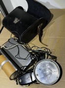 Lampa błyskowa do aparatu Czajka + pokrowiec 