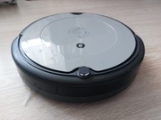 iRobot Roomba 698