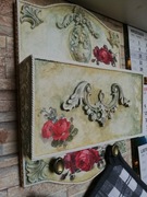 Wieszak, organizer kuchenny w stylu shabby chic.