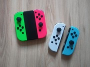 Joycon Neon Green & Neon Pink + Gratis