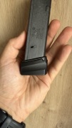 Powiększona stopka magazynka magpul GL9