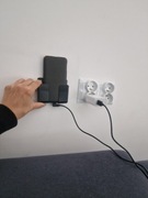 Podstawka pod telefon przyklejana do ściany. Taśma dwustronna 