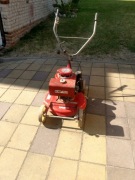 Robi 151  mini traktorek