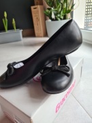 Sprzedam praktycznie nowe buty – rozmiar 38 