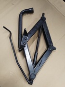 Lewarek ,podnośnik do samochodu Renault 