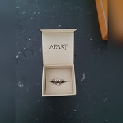 Pierścionki Zaręczynowe. BIAŁE ZŁOTO I DIAMENTY.