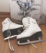 Łyżwy figurówki AGAT Rozmiar 30/19