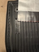 Dywaniki gumowe AUDI A6 S6 C7 PRZÓD 4G1061221A