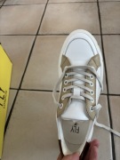 Fly London sneakersy 39