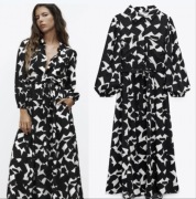 ZARA sukienka koszulowa z biało-czarnym nadrukiem i paskiem, wiskoza, XS -S