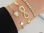 Zestaw 3 bransoletek.