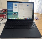 Apple Macbook Air 13,6” / 24 GB / 512 GB