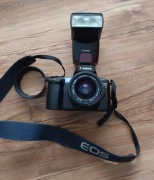 Aparat Canon 1000FN + obiektyw Sigma UC 28-70. 2.8-4  + lampa Canon 380EX