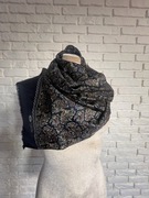 Jedwabna apaszka granatowe wzory 30 na 140 cm