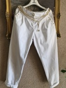 Spodnie damskie cygaretki białe Gil Santucci L