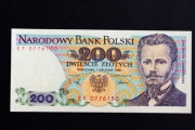 Banknot 200 złotych 1988 seria EF stan UNC Piękna prezentacja 