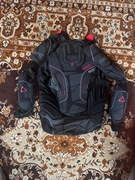 Zbroja Leatt i spodnie Fox - zestaw zjazdowy do MTB