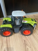 Model traktora Claas Xerion 4500 TRAC VC 1:87 H0 WIKING