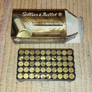 Łuski - 50 łusek .22LR + pudełko + koszyczek S&B HV