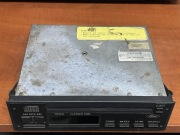 Pierwszy samochodowy radio odtwarzacz CD kolekcjonerski Lincoln Town Car