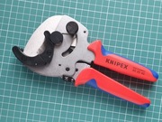 KNIPEX 90 25 40 obcinak do rur PVC PCV