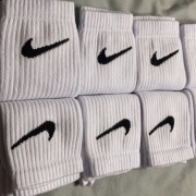 Zestaw 5 par Skarpety nike dri-fit białe 36-39