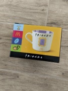 Kubek Friends McDonald's drzwi.