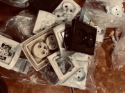 gniazdka, wyłączniki z demontażu