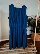 Sukienka chabrowa kobaltowa XL 42 Top Secret niebieska granatowa zwiewna de