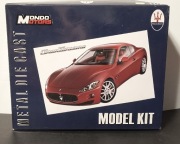 Mondo Motors Model Kit Die Cast Maserati Gran Turismo